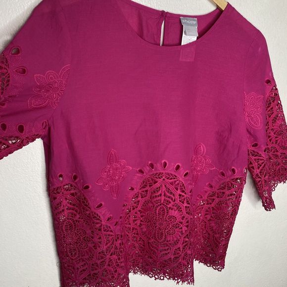 Chicos Hot Pink 3/4 Sleeve Cutwork Popover Blouse Size 1 (US size 8/10) - Picture 3 of 10